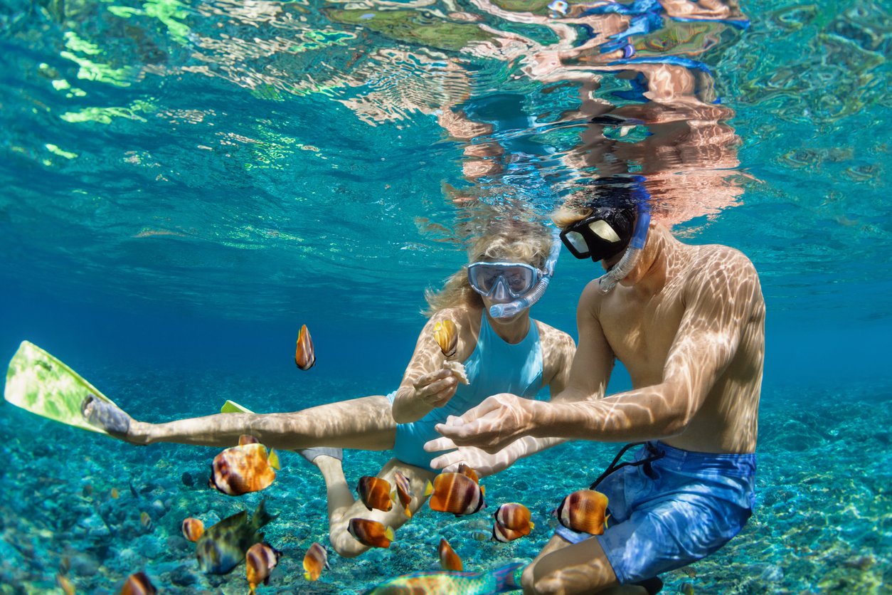 SNORKELING IN DAYMANIYAT ISLANDS